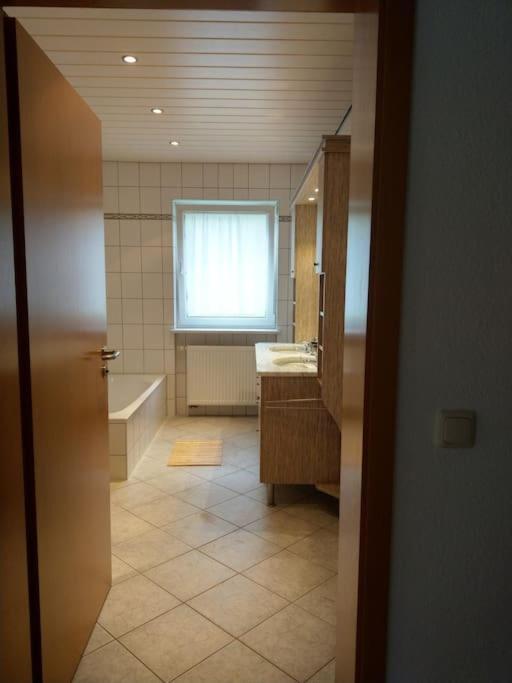 Wald-Apartment Limbach-Oberfrohna Exterior photo